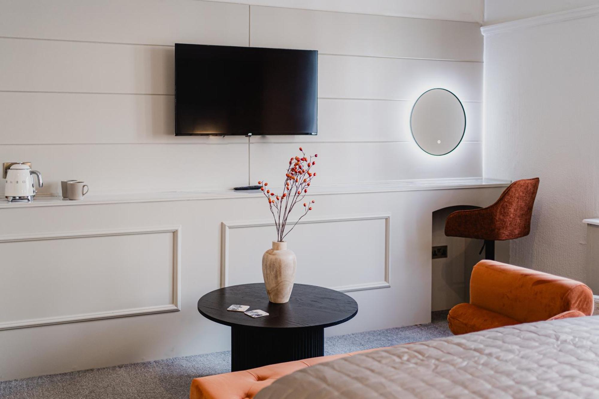 The Yorkshire Unicorn Hotel Skipton Bagian luar foto