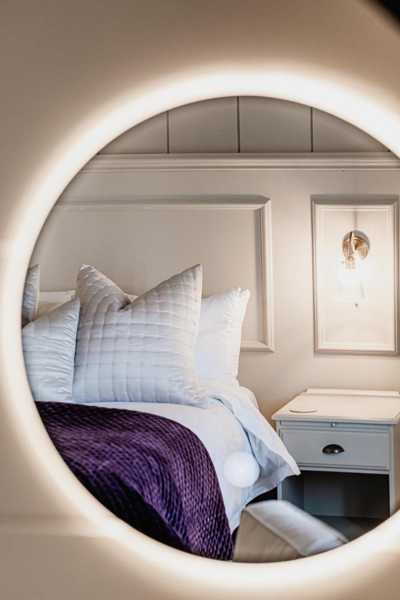 The Yorkshire Unicorn Hotel Skipton Bagian luar foto